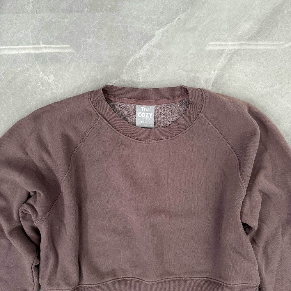 Women’s TNA Perfect Cozy Fleece Cropped Crew Neck Sweatshirt Size Medium - Picture 2 of 15